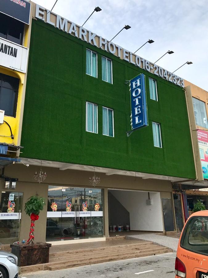 Elmark Hotel Kuantan Esterno foto